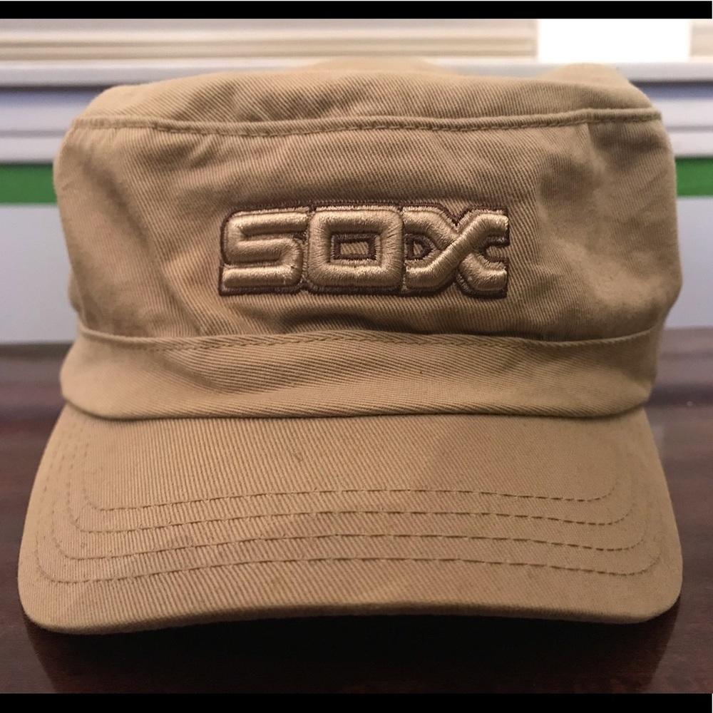 Chicago White Sox Cadet Hat. Size XL. American N